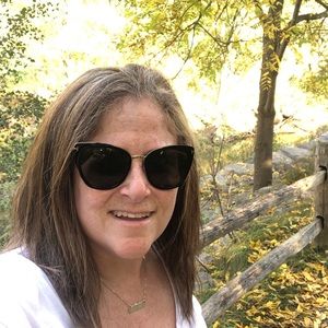 Meet your Posher, Heather